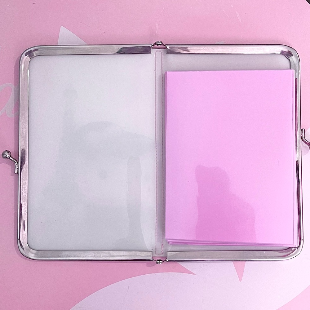 SOLD Hello Kitty Photo Album/Wallet π - Picture 3 of 3